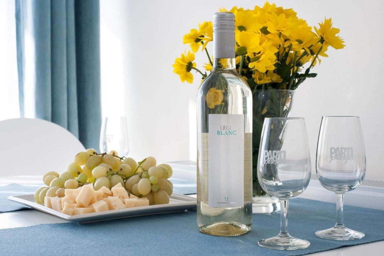 Pearl Home บาลาตงโบกลาร์ ภายนอก รูปภาพ